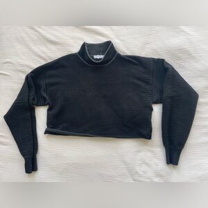 Good American crop long sleeve
